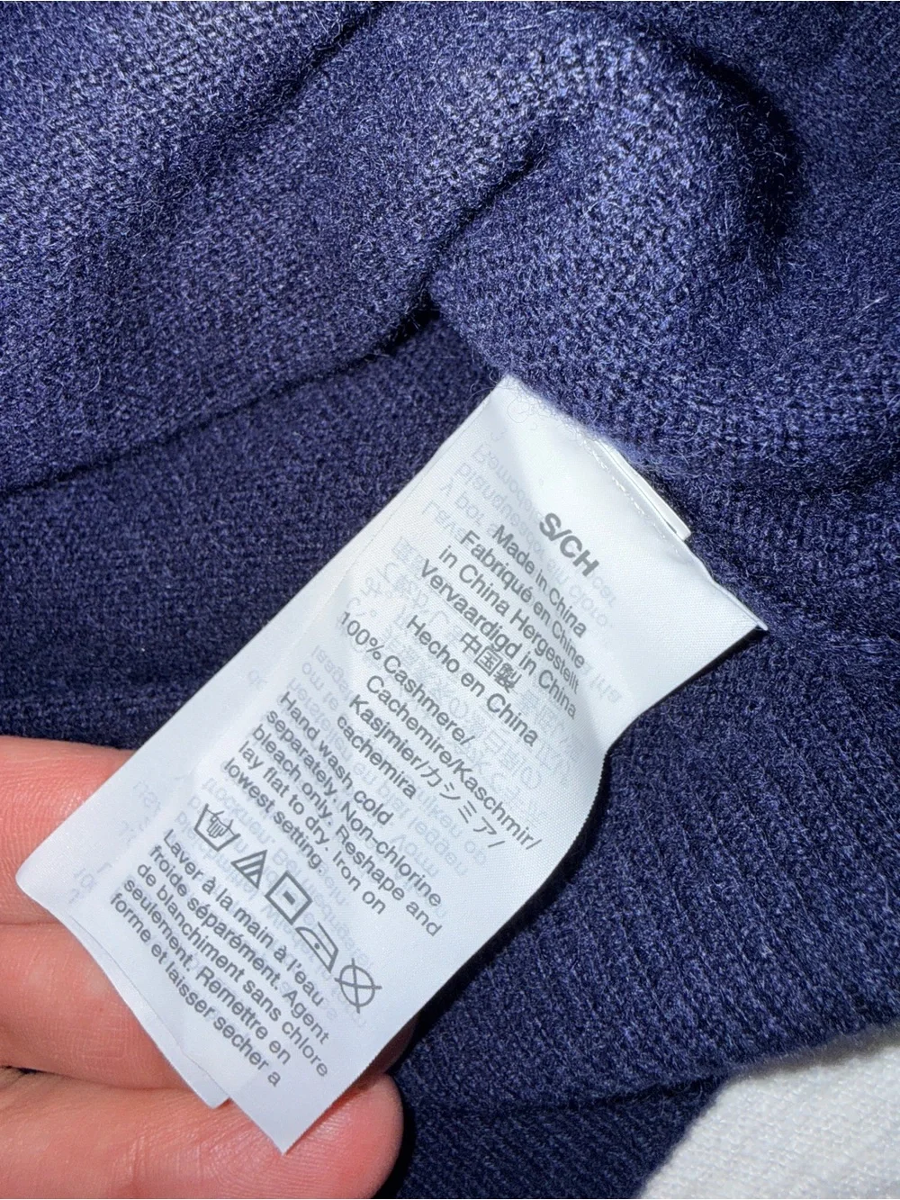 J.Crew Navy Blue Men's Cashmere Sweater - Small